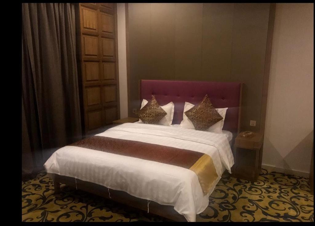 Hosta Al Yasmin Lejlighedshotel Riyadh Eksteriør billede
